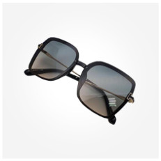 عینک آفتابی کائوچویی فشن مارک دار Kavochu frame