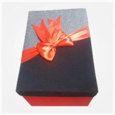 جعبه ی کادویی ولنتاین Valentine Gift Box