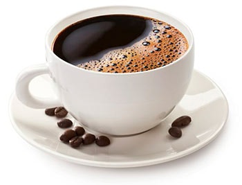 یک فنجان قهوه داغ با قهوه ساز دلمونتی DL655 